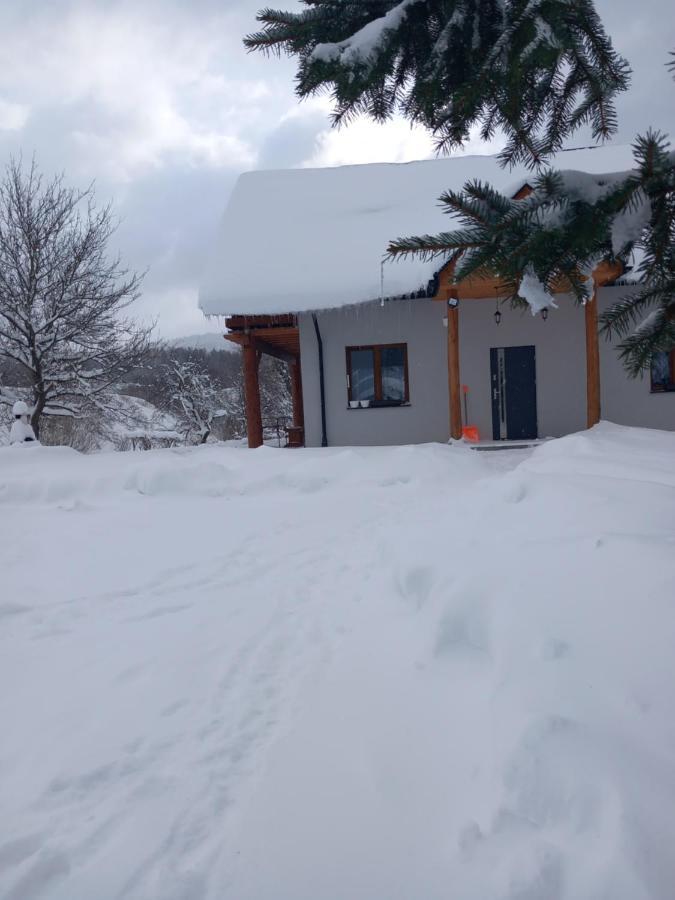 Baza Noclegi Bieszczady Ustrzyki Dolne Esterno foto